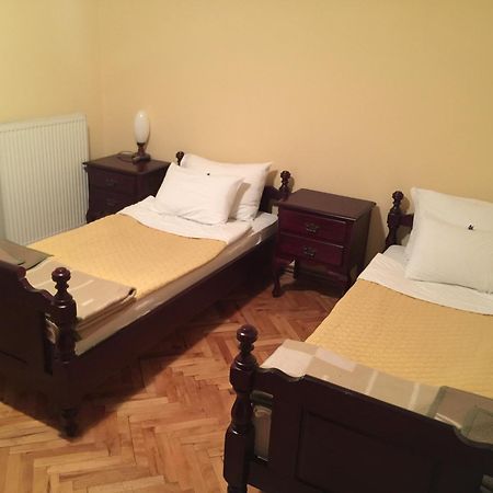 Bed & Breakfast Karavan Raska Room photo